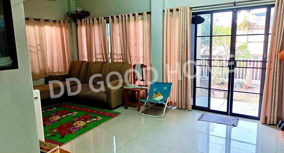 For sale 2 bedrooms house in Mueang Lamphun, Lamphun