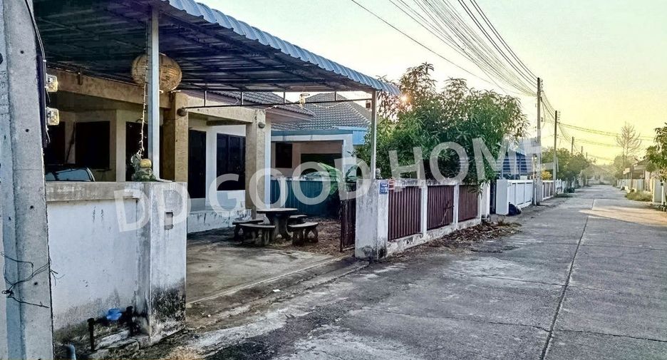 For sale 2 bedrooms house in Mueang Lamphun, Lamphun