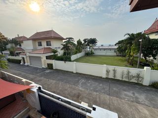 For sale 5 bed villa in Bang Saray, Pattaya