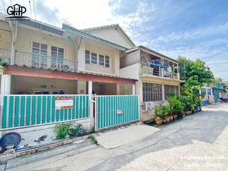 For sale 3 bed townhouse in Khlong Luang, Pathum Thani