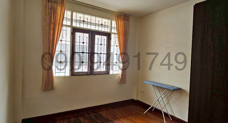 Reihenhaus zur Miete mit 3 Zimmer in Lam Luk Ka, Pathum Thani