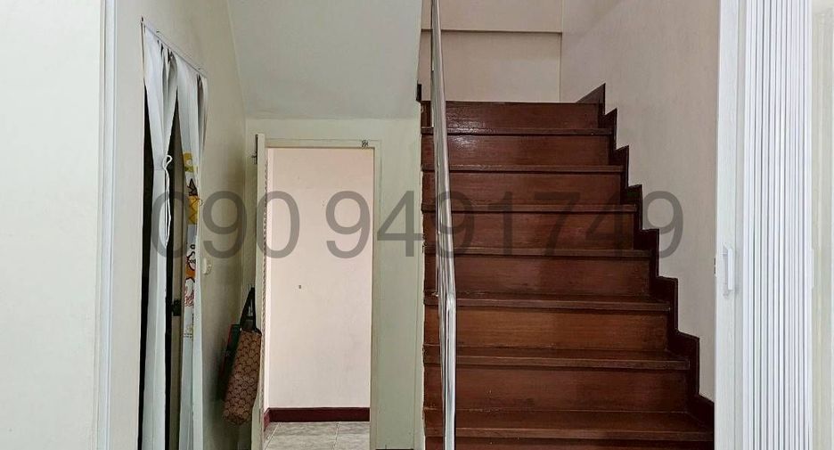Reihenhaus zur Miete mit 3 Zimmer in Lam Luk Ka, Pathum Thani