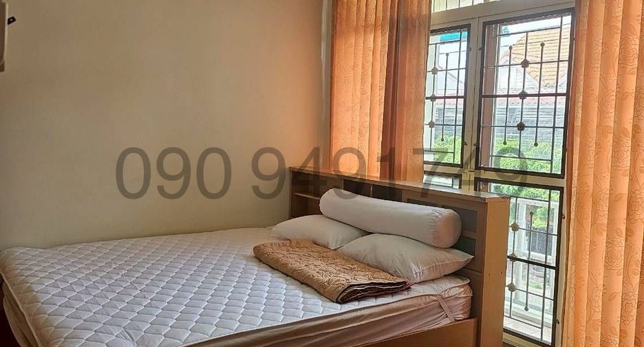 Reihenhaus zur Miete mit 3 Zimmer in Lam Luk Ka, Pathum Thani