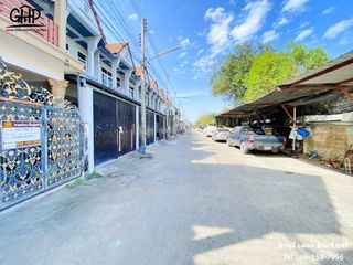 For sale 2 bed townhouse in Mueang Nakhon Pathom, Nakhon Pathom
