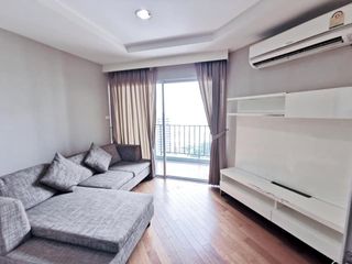 For rent 3 bed condo in Huai Khwang, Bangkok