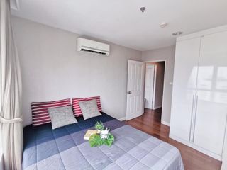For rent 3 bed condo in Huai Khwang, Bangkok