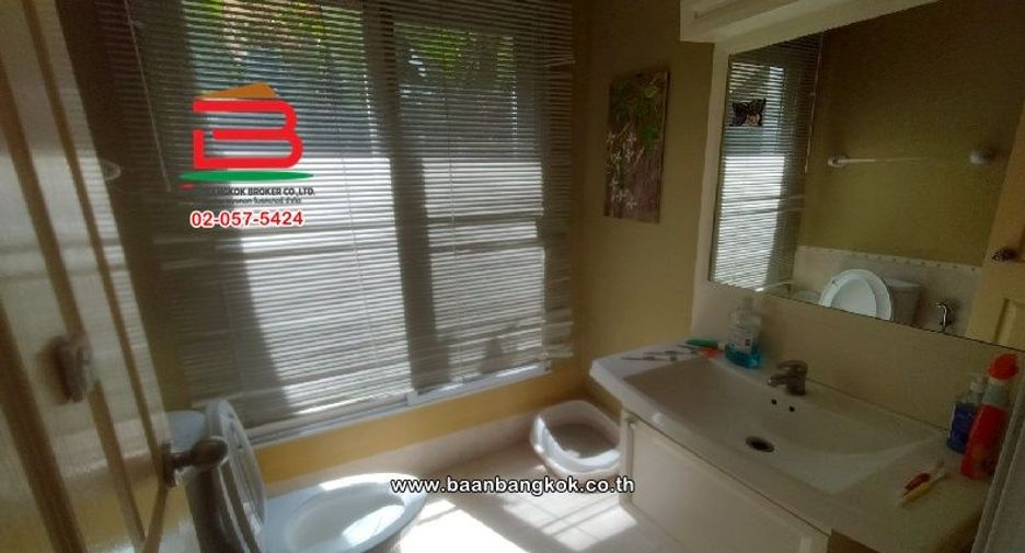 For rent 3 bedrooms house in Sai Mai, Bangkok