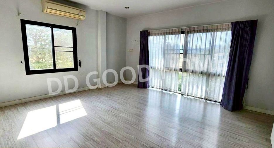 Terreno en venta en Mueang Phrae, Phrae