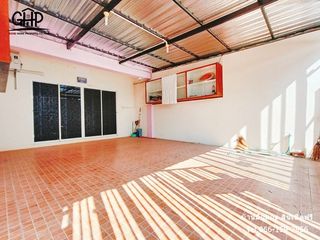 For sale 2 Beds townhouse in Mueang Nakhon Sawan, Nakhon Sawan