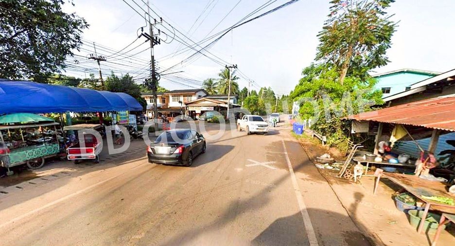 For sale 2 bedrooms townhouse in Si Maha Phot, Prachin Buri