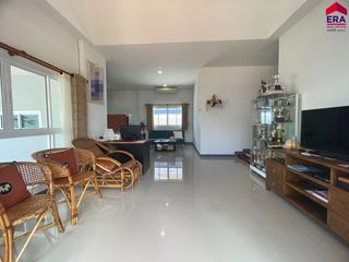 For sale 3 bedrooms house in Mueang Surat Thani, Surat Thani