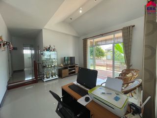 For sale 3 bedrooms house in Mueang Surat Thani, Surat Thani