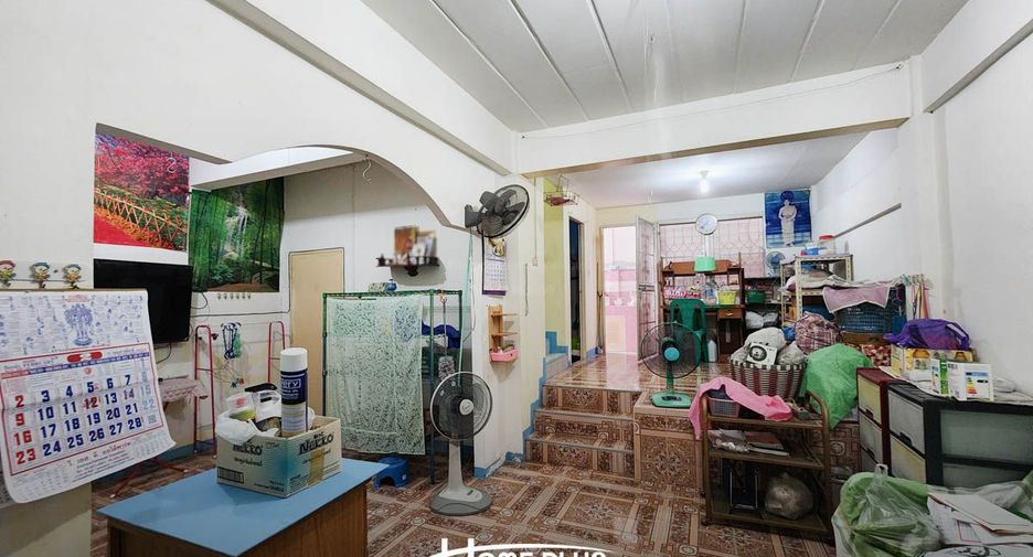 For sale 2 bedrooms townhouse in Thanyaburi, Pathum Thani