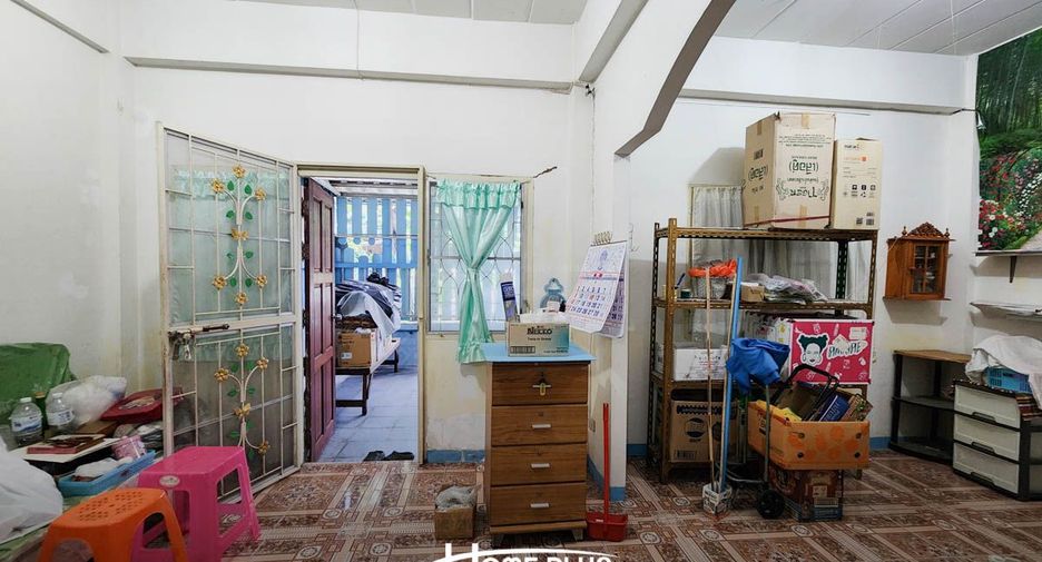 For sale 2 bedrooms townhouse in Thanyaburi, Pathum Thani