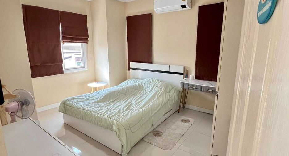 For rent 3 bedrooms house in Mueang Chiang Mai, Chiang Mai