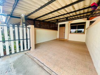 For sale 2 Beds townhouse in Phunphin, Surat Thani