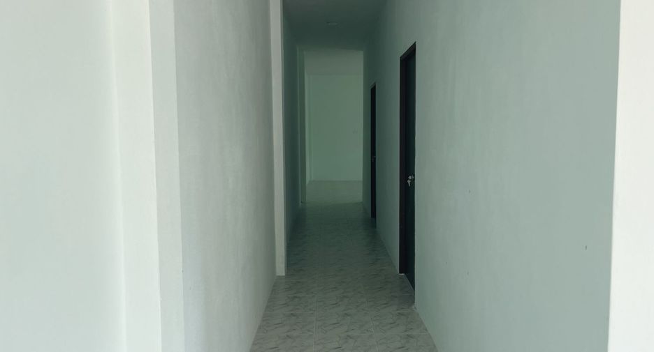 For rent and for sale 4 bedrooms house in Takua Thung, Phang Nga