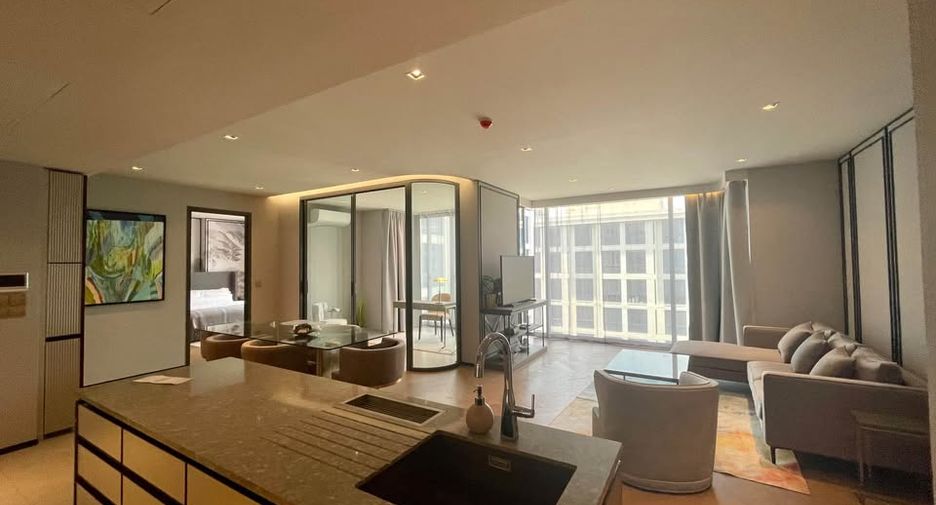 For rent 2 bed condo in Watthana, Bangkok