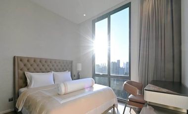 For rent 3 bed condo in Pathum Wan, Bangkok
