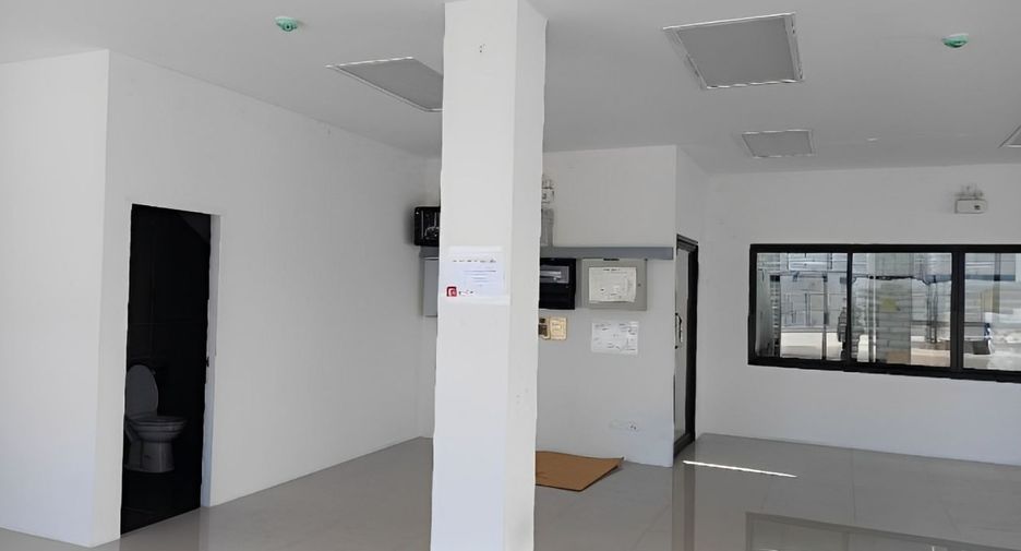 À louer entrepôt à Nikhom Phatthana, Rayong