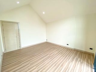 For rent and for sale 3 bed office in Bang Na, Bangkok