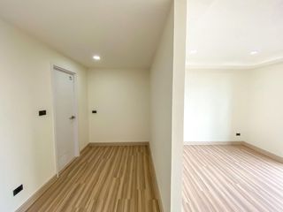 For rent and for sale 3 bed office in Bang Na, Bangkok