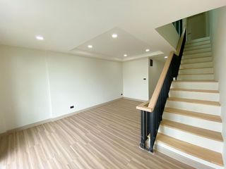For rent and for sale 3 bed office in Bang Na, Bangkok