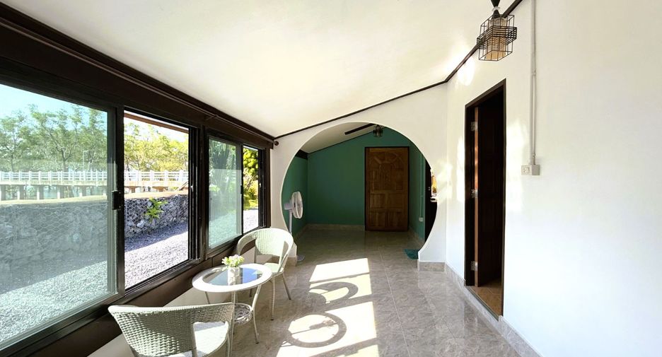 Casa en venta de 4 habitaciones en Ao Luek, Krabi