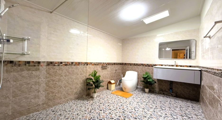 Casa en venta de 4 habitaciones en Ao Luek, Krabi