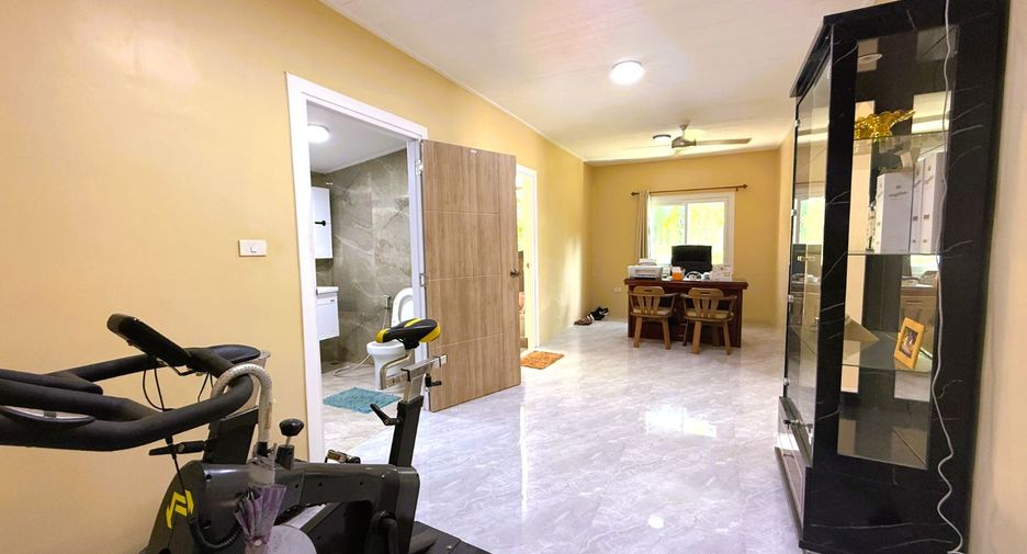 Casa en venta de 4 habitaciones en Ao Luek, Krabi