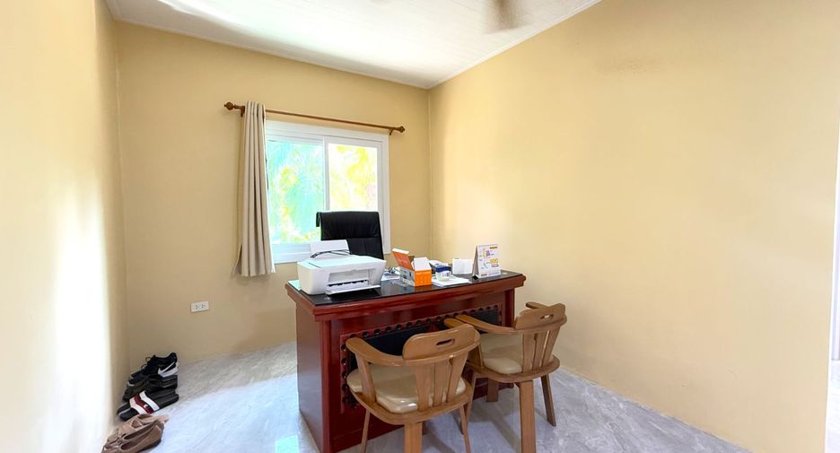 Casa en venta de 4 habitaciones en Ao Luek, Krabi