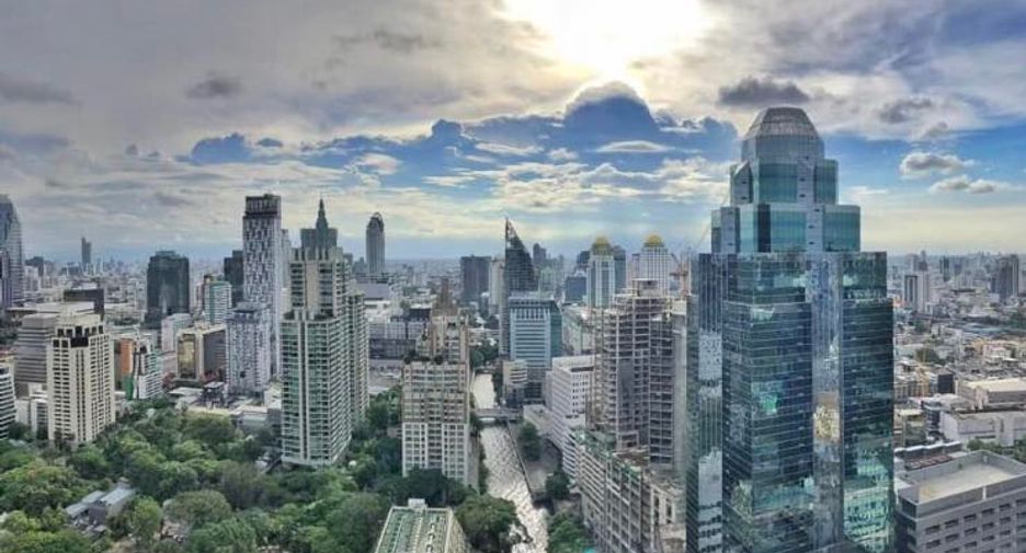 For rent 1 bed condo in Pathum Wan, Bangkok