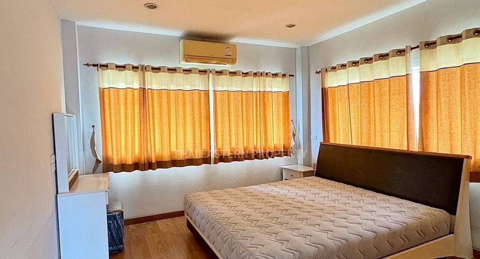 For rent and for sale 3 bedrooms house in Si Racha, Chonburi