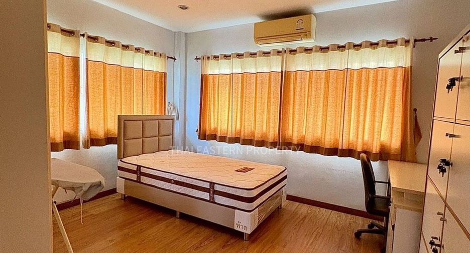 For rent and for sale 3 bedrooms house in Si Racha, Chonburi