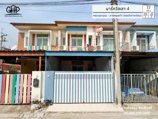 For sale 2 bed townhouse in Lat Lum Kaeo, Pathum Thani