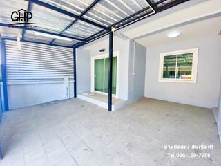 For sale 3 bed townhouse in Mueang Nakhon Pathom, Nakhon Pathom