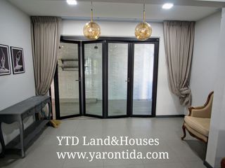 For sale 3 bed townhouse in Bang Phli, Samut Prakan