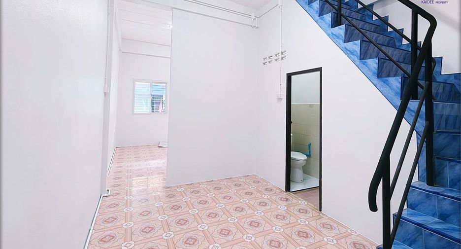 For sale 2 bedrooms townhouse in Mueang Surat Thani, Surat Thani