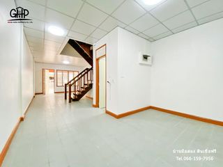 For sale 2 bed townhouse in Thanyaburi, Pathum Thani