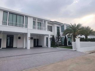 For rent そして for sale 6 Beds house in Lat Krabang, Bangkok