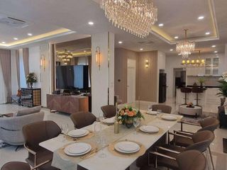 For rent そして for sale 6 Beds house in Lat Krabang, Bangkok