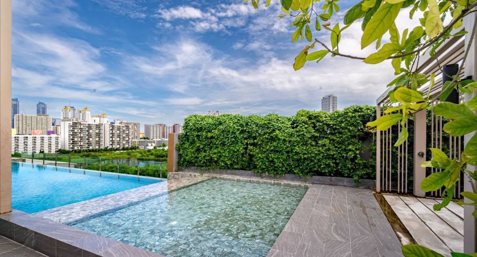 For rent 2 bed condo in Huai Khwang, Bangkok