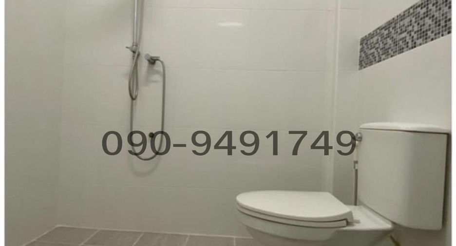 For rent 4 bedrooms townhouse in Chatuchak, Bangkok