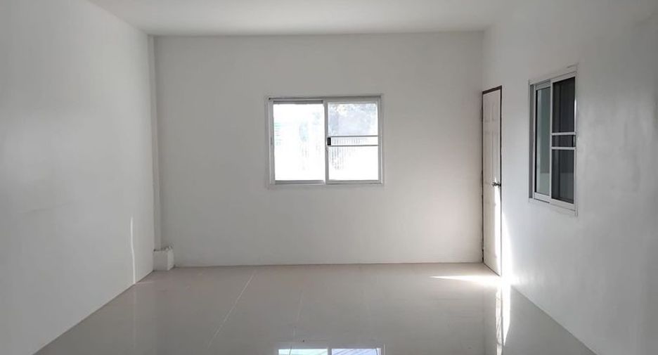 For rent and for sale warehouse in Mueang Chon Buri, Chonburi