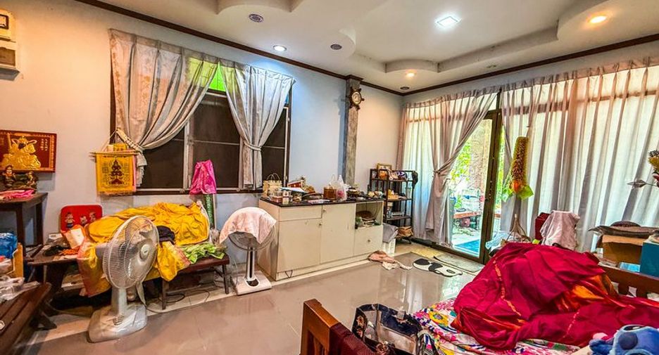 出售 土地 在 Mueang Chon Buri, Chon Buri