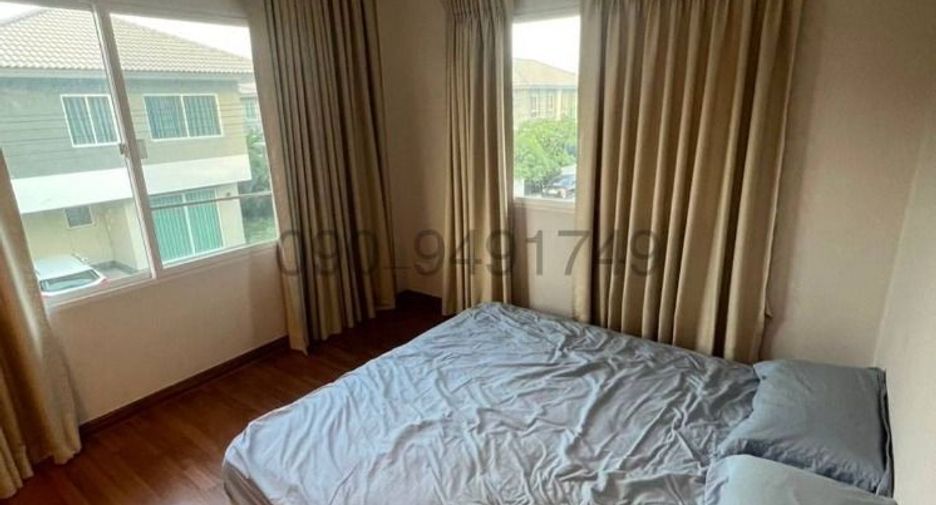For rent 3 bedrooms house in Pak Kret, Nonthaburi