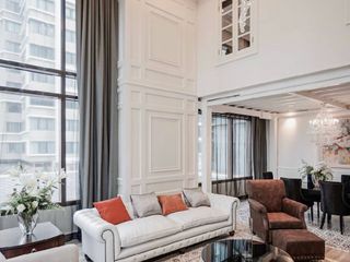 For sale 3 bedrooms condo in Khlong Toei, Bangkok
