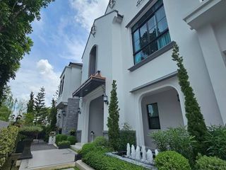 出租 和 出售 5 卧室 独立屋 在 Saphan Sung, 曼谷