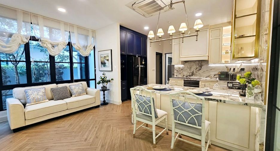 Casa en alquiler y en venta de 5 habitaciones en Saphan Sung, Bangkok