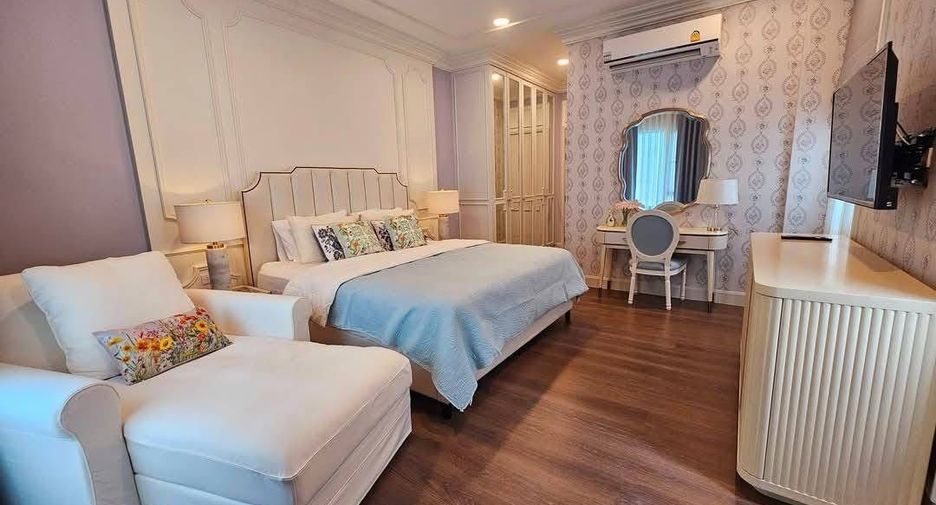 Casa en alquiler y en venta de 5 habitaciones en Saphan Sung, Bangkok